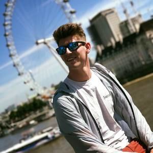 Meet your Posher, Chase